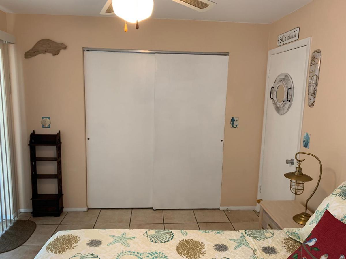 Michaels -Beachside Bungalows St. Pete Beach Exterior foto